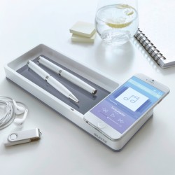 Piórnik z ładowarką indukcyjną Leitz WOW, biały