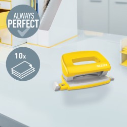 Dziurkacz Mini metalowy Leitz WOW, żółty, 10 lat gwarancji, 10 kartek