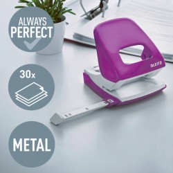 Dziurkacz duży metalowy Leitz WOW, fioletowy, 10 lat gwarancji, 30 kartek, 