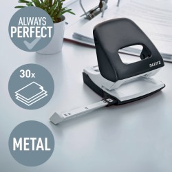 Dziurkacz duży metalowy Leitz WOW, czarny, 10 lat gwarancji, 30 kartek